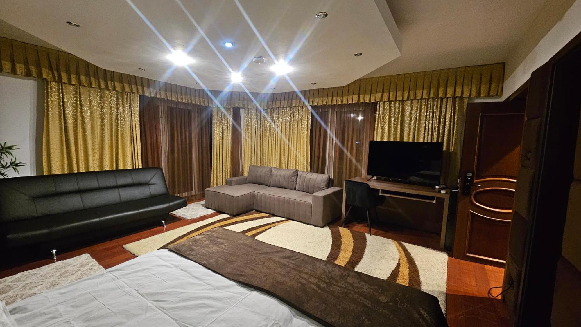Simple Villa Rooms National Arena Self Check In Bukurešť Exteriér fotografie
